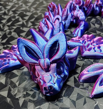 Blue/Red color shifting love dragon